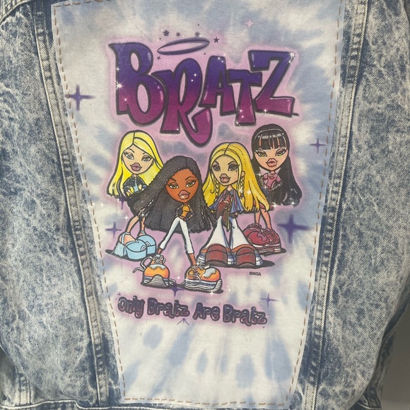 Bratz Upcycled Levi's Jacket - Picture 3 of 8